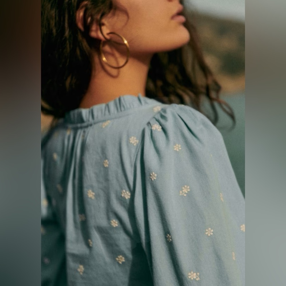 Sezane Kellia Blouse in Denim size 6 NWT 100% cotton - Picture 15 of 16